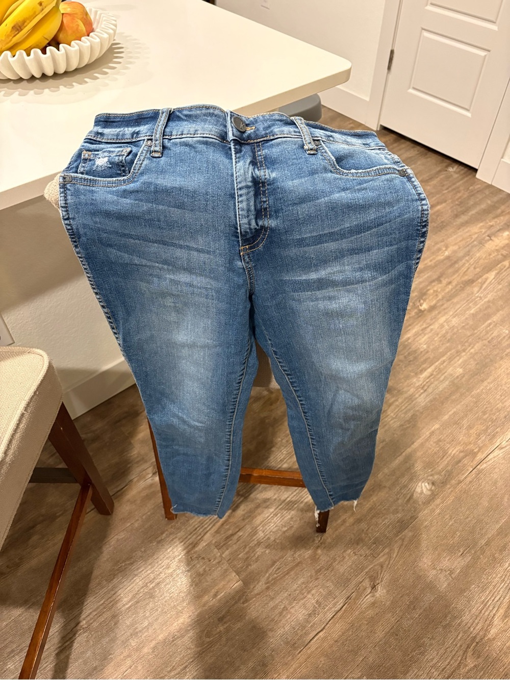 Kut from the Kloth Light Blue Cropped Ankle Jeans